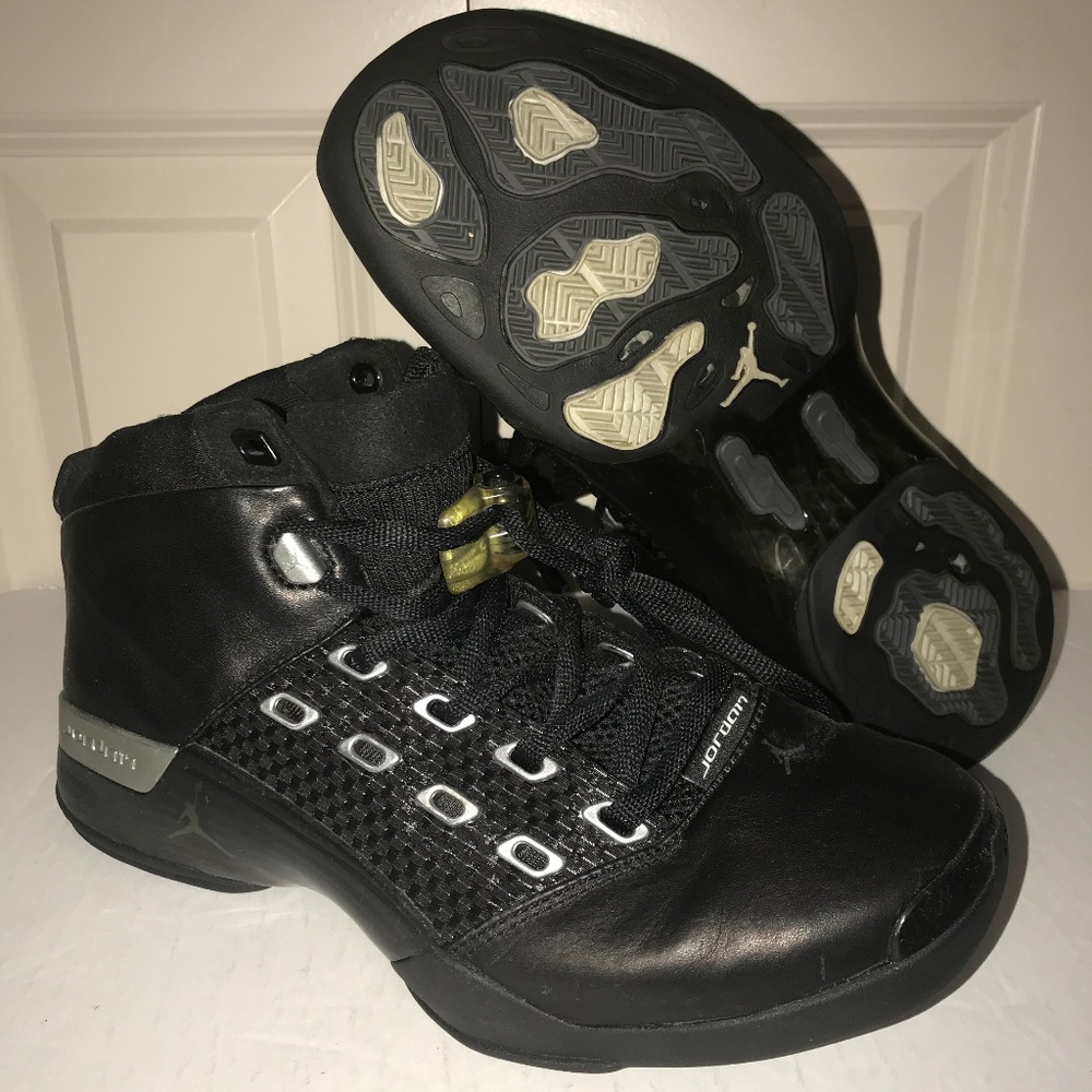 Original 2002 Air Jordan XVII 17 Pre-Owned